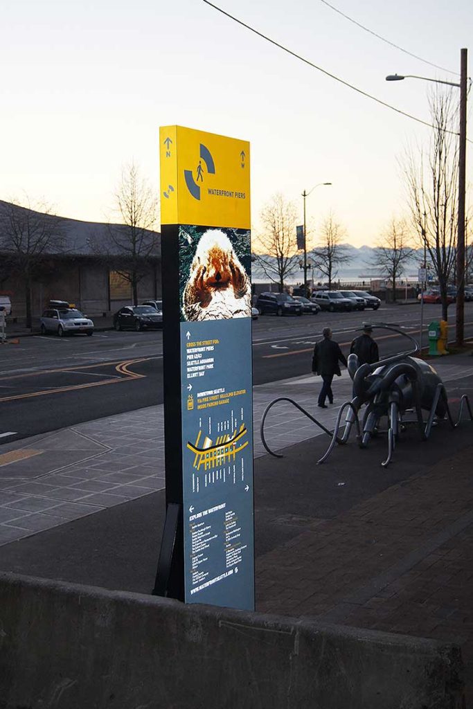 Vertical-portrait-Seattle-Waterfront-Sign