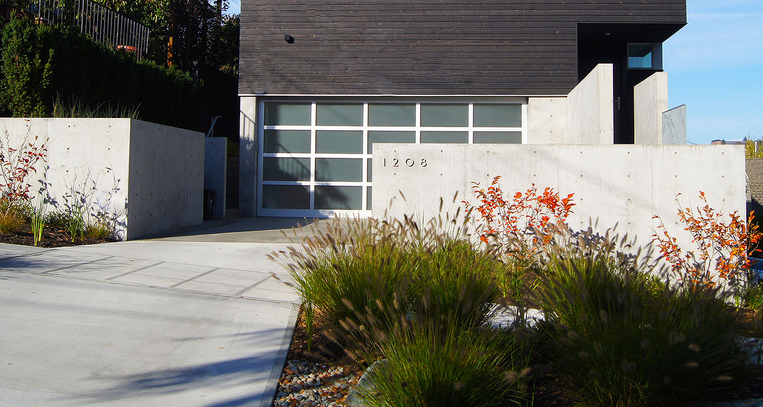 Cantilever House