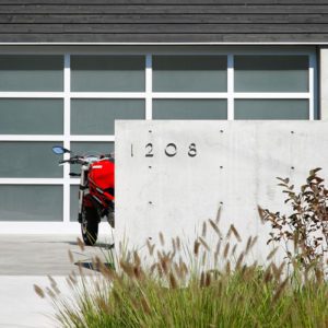 Cantilever House