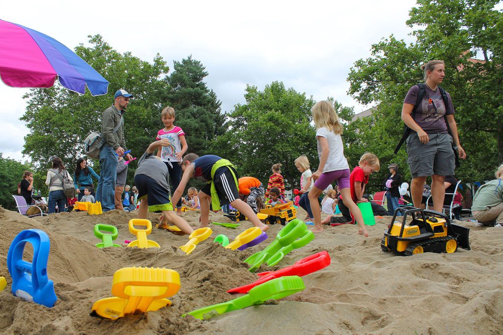 Large-Rectangle-Riverfront-Groundbreaking-7